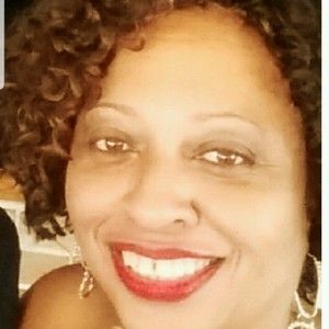 Meet your Posher, Jeanette